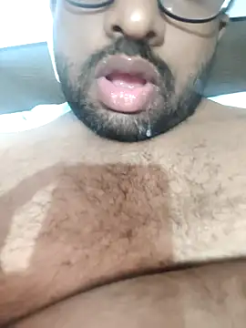 Snapshot of Sammy6432 chatting on November 13, 4:33 pm Sammy6432 online show from November 13, 4:33 pm