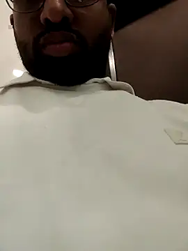 Snapshot of Sammy6432 chatting on November 29, 7:41 am Sammy6432 online show from November 29, 7:41 am