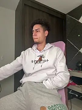 bigryann23 online show from March 15, 3:13 am