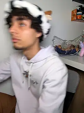 bigryann23 online show from November 4, 12:25 am