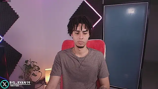 bigryann23 online show from December 17, 12:04 am