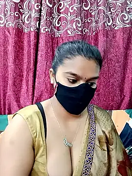 Snapshot of Jasmine_jaaan chatting on January 13, 4:38 am Jasmine jaaan online show from January 13, 4:38 am